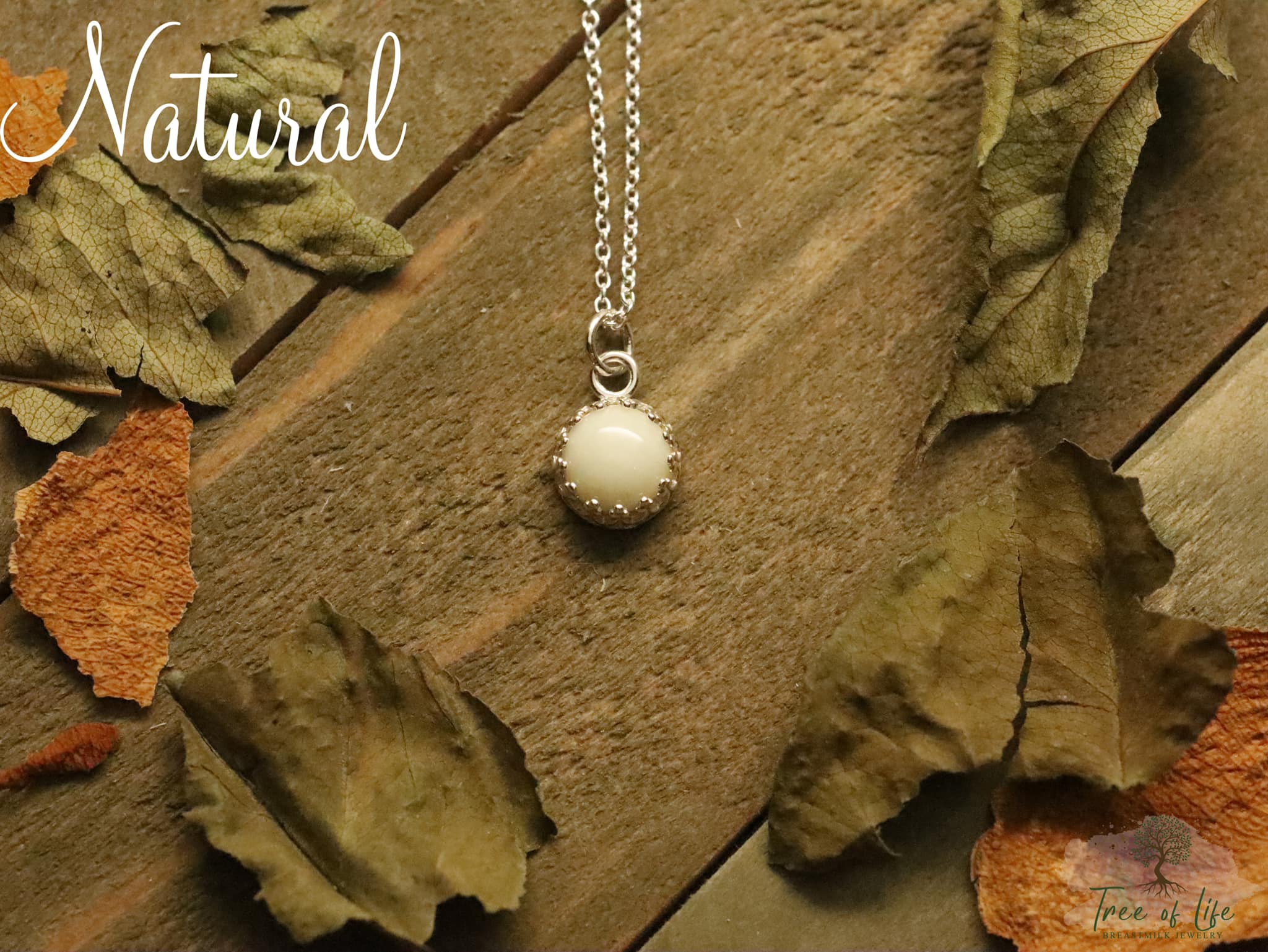 Crown Bezel Necklace image 1